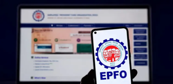 सरकार का बड़ा ऐलान, नए EPFO ई-पोर्टल से Aadhaar के जरिए होगा PF ट्रांसफर