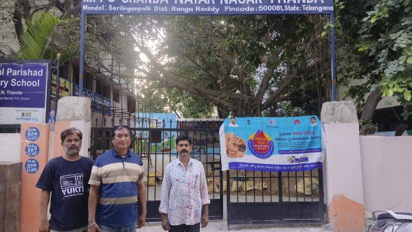 डिजिटल युग में हैदराबाद के साइनेबोर्ड पेंटर्स कैसे जीवित हैं