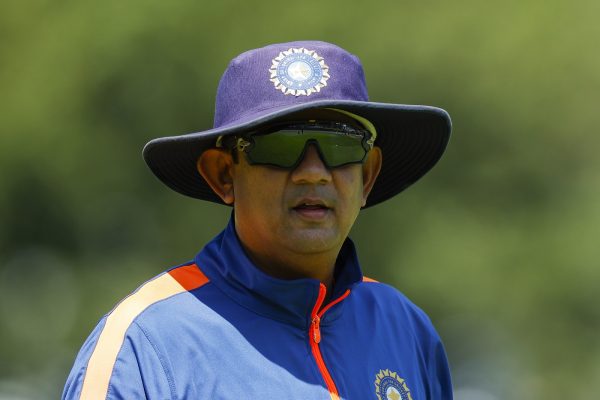 अफगानिस्तान टेस्ट से पहले महारथी स्पिन गेंदबाज कोच सैराज बहुतुले ने भारतीय टीम जॉइन की