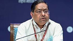 अमेरिकी नौसेना द्वारा मारे गए भारतीयों पर भारत की उदासीन प्रतिक्रिया, कोई निंदा व्यक्त नहीं