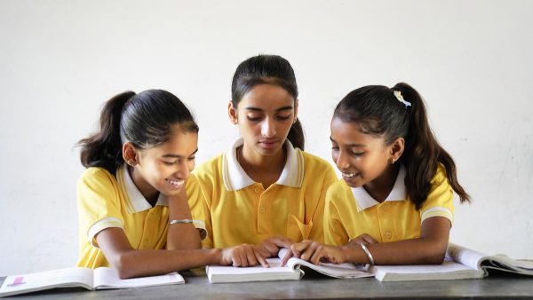 55% शिक्षक महिलाएं हैं, छात्रा नामांकन में वृद्धि: सरकार