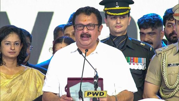 नए केरल कैबिनेट में परिवारिक राजनीति का प्रभाव