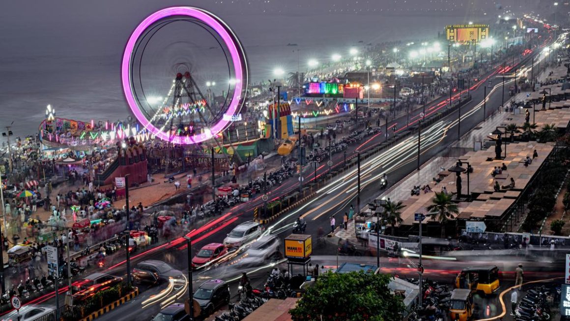 The story and science behind Ferris wheels