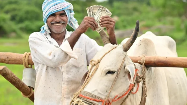 महाराष्ट्र कैबिनेट ने ₹2 लाख कृषि ऋण माफी योजना पारित की, पुनर्भुगतान प्रोत्साहन भी जोड़ा