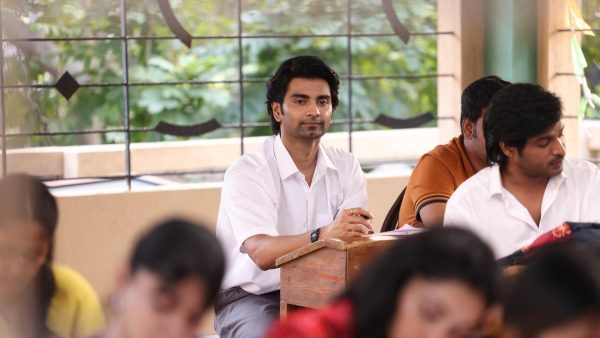 ‘इधायम मुरली’ मूवी रिव्यू: अथर्वा और टीम ने बनाई आकर्षक लेकिन कमजोर कहानी