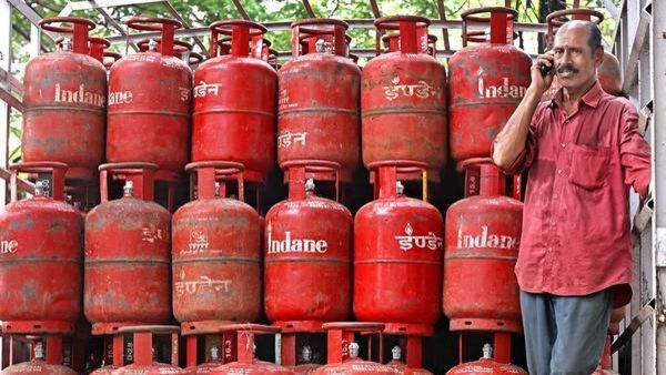 चेन्नई में घरेलू एलपीजी सिलेंडर की कीमत अब ₹957.50, उपभोक्ता हुए हैरान