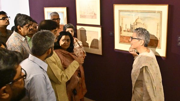 ताजमहल एक आध्यात्मिक यात्रा है, केवल प्रेम का स्मारक नहीं: इतिहासकार राना सफवी ने हैदराबाद प्रदर्शनी में कहा
