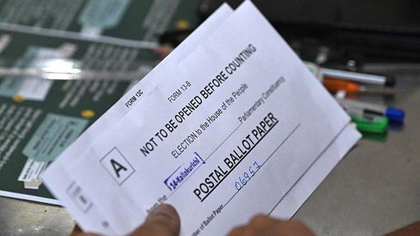 सरकारी कर्मचारियों की हाल की चुनावों में मतदान प्रवृत्तियाँ | डेटा