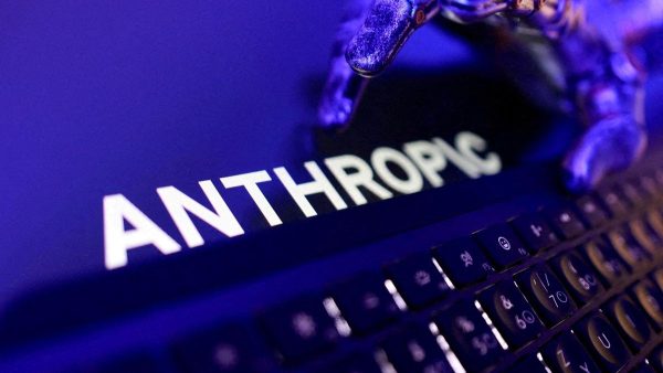 अमेरिकी साइबर एजेंसी ने सरकारी कोड ऑडिट के लिए अपनाया Anthropic का Mythos: सूत्रों की पुष्टि
