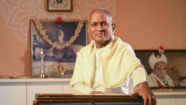 राहाज़ा के संगीत संगम: इलैयाराजा ने चेन्नई में दी मंत्रमुग्ध कर देने वाली प्रस्तुति, तकनीकी खामियों के बावजूद चकित किया प्रदर्शन