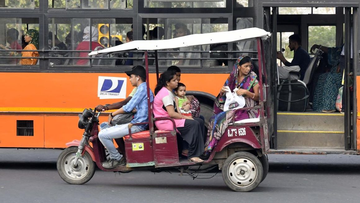 Centre orders blocking of battery management apps used to turn off e-rickshaws