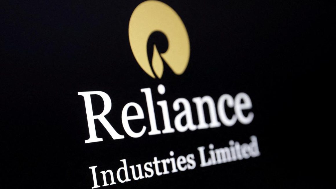 RIL Q1 PAT falls 22% to ₹20,946 crore, revenue up 25%