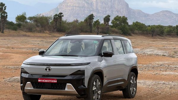 टाटा सिएरा.ev समीक्षा: एक प्रीमियम इलेक्ट्रिक SUV जो लगभग हर चीज में सही है
