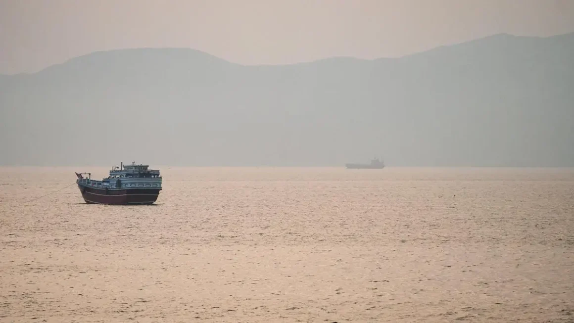 US and Iran dig in over the Strait of Hormuz, showing the limits of intensifying airstrikes