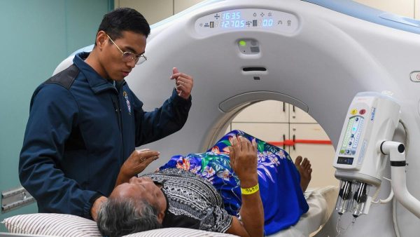 लागत से आगे: कैसे जानें कि मेडिकल तकनीक वास्तव में मूल्य बढ़ाती है