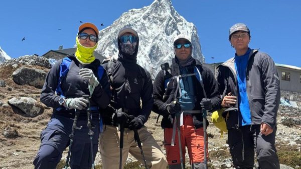 चेन्नई की निशा सासिकुमार ने 16 वर्ष की उम्र में माउंट एवरेस्ट पर चढ़ाई की
