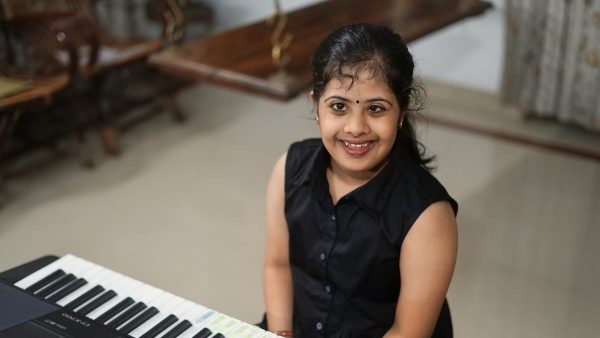 10 वर्षीया केरल की डाउन सिंड्रोम वाली लड़की ने संगीत में तोड़े सभी बाधाएं