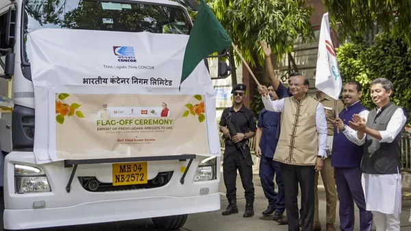 लद्दाख से UAE को पांच टन बेर का पहला शिपमेंट रवाना