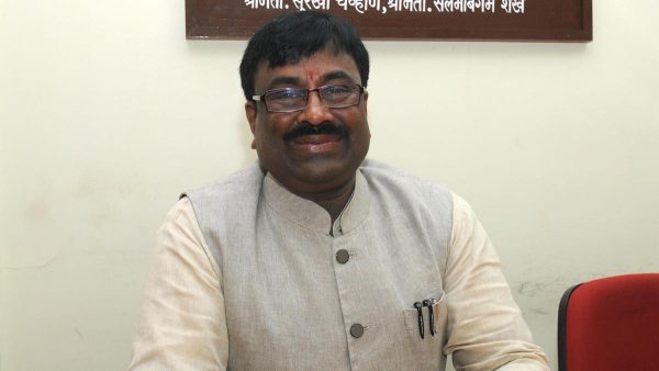 महाराष्ट्र मंत्री ने गुपचुप स्वीकारा कि उन्हें पता नहीं था कि TET परीक्षा पत्र आगरा में छापे गए, BJP विधायक ने किया खुलासा