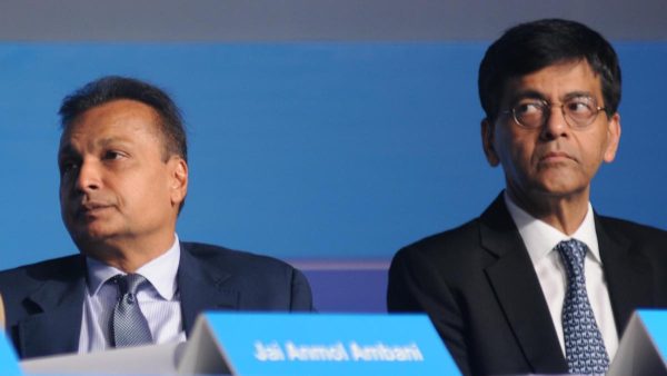 पूर्व रिलायंस ADAG कार्यकारी झुनझुनवाला को बैंक धोखाधड़ी मामले में सीबीआई की गिरफ्तारी की अनुमति