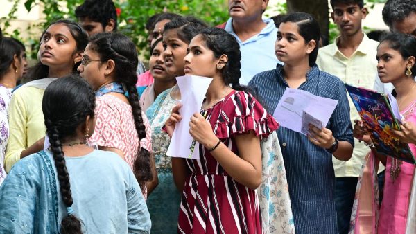 CIC ने DoPT को UPSC परिणामों में उपजाति डेटा शामिल करने की सिफारिश की, ताकि आरक्षण का दायरा बढ़ाया जा सके