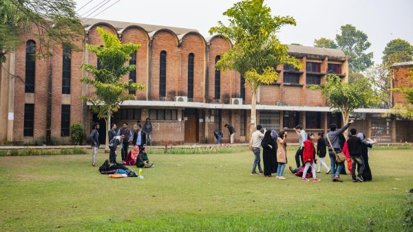 भारत में अध्ययन करें, सफलता विश्व स्तर पर पाएं: देश के भीतर शिक्षा का महत्व
