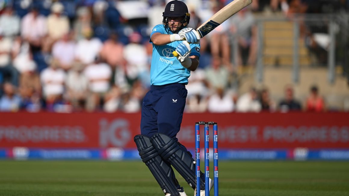 Root's classy 99 not out helps England level the series